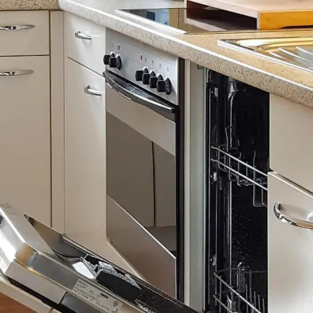 Lovely In With Wifi 심머라스